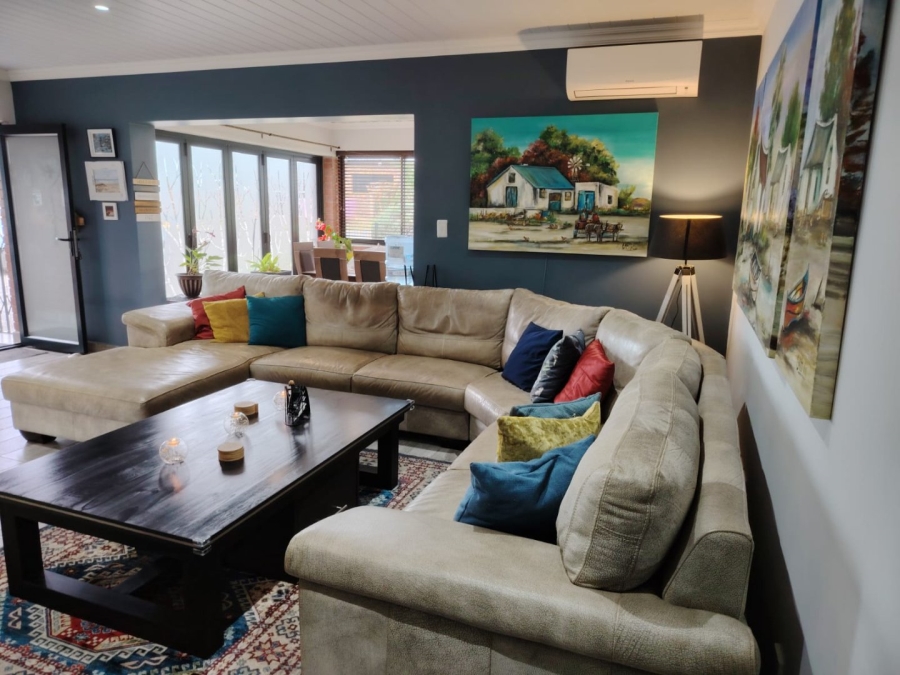 3 Bedroom Property for Sale in Tergniet Western Cape